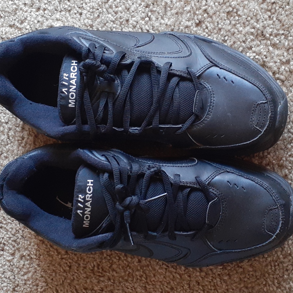 Nike air monarch black size 10.5